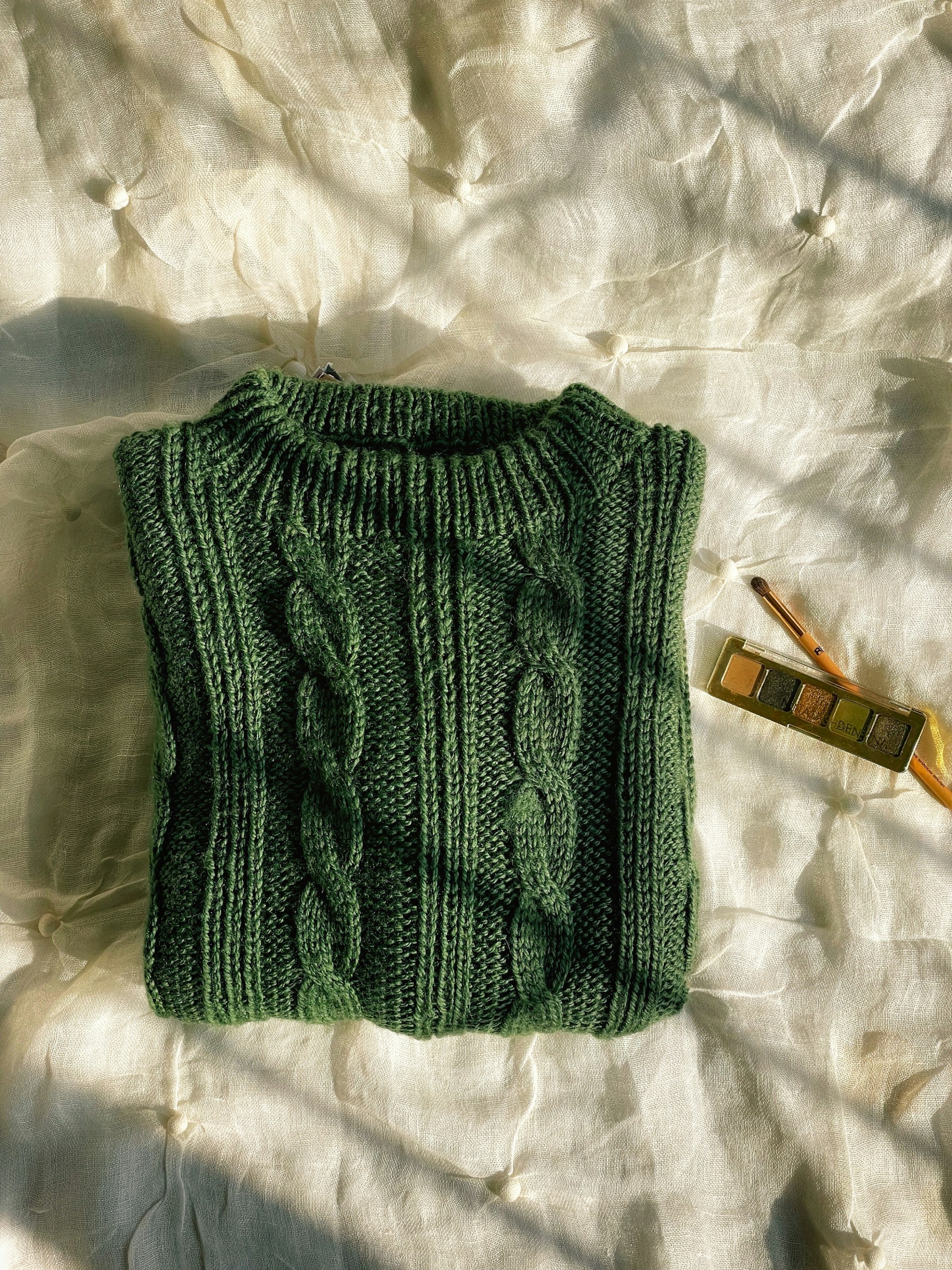 Wool Knit Pullover